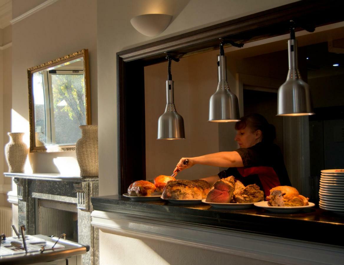 Crofts Hotel Cardiff Buitenkant foto