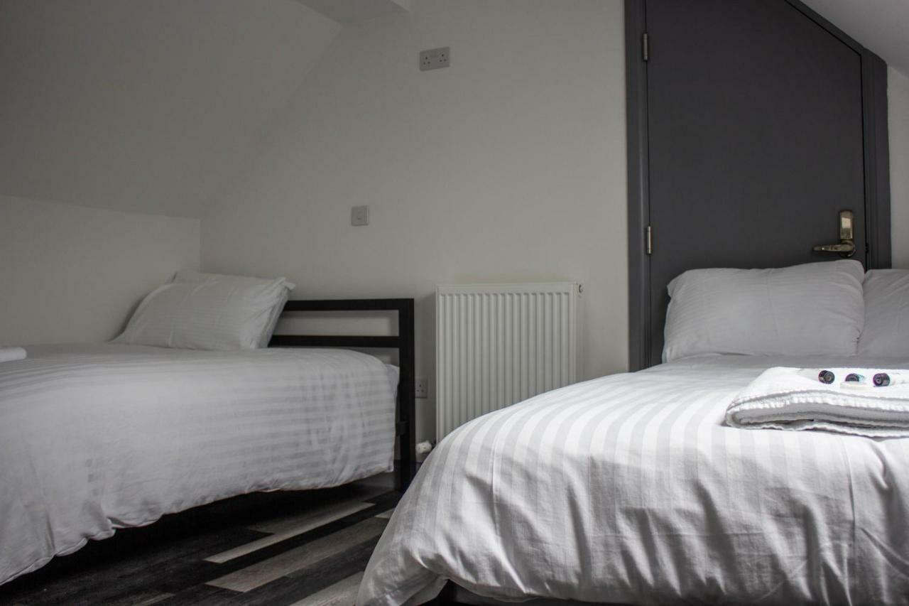 Crofts Hotel Cardiff Buitenkant foto
