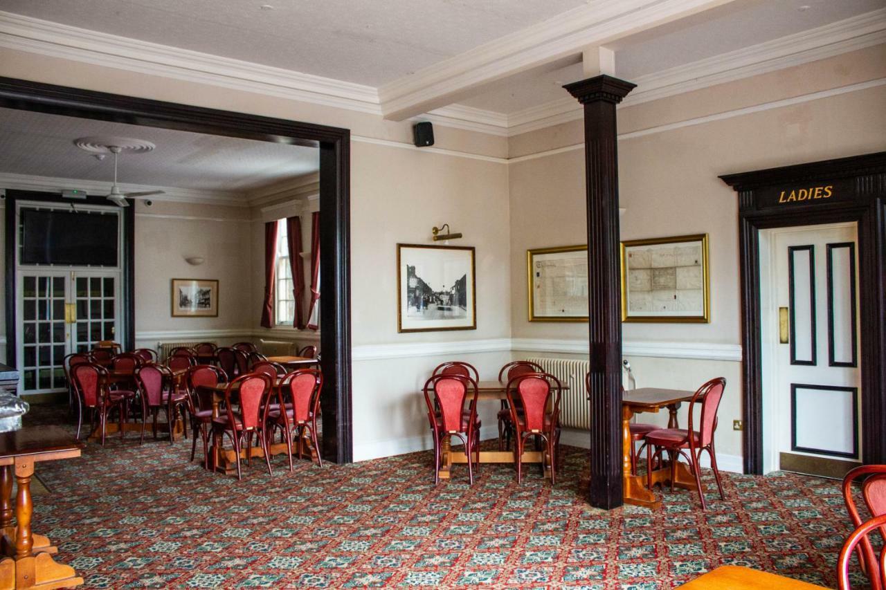 Crofts Hotel Cardiff Buitenkant foto